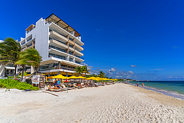 View of hotel on beach at Puerto Morelos, Caribbean Coast, Yucatan Peninsula, Riviera Maya, Mexico, North America