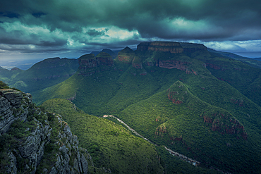 View of moody skies over the Three Rondavels in Blyde River Canyon, Province of Mpumalanga, South Africa, Africa