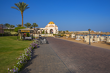 View of beach and Sahl Hasheesh Old Town, Sahl Hasheesh, Hurghada, Red Sea Governorate, Egypt, North Africa, Africa