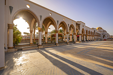 View of Arrival Piazza in Sahl Hasheesh Old Town, Sahl Hasheesh, Hurghada, Red Sea Governorate, Egypt, Africa