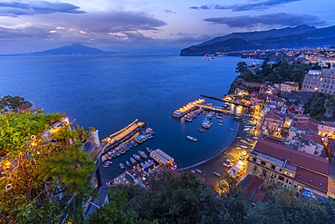 Panoramic view of Sorrento, Mount Vesuvius and Bay of Naples at dusk, Sorrento, Campania, Italy, Mediterranean, Europe