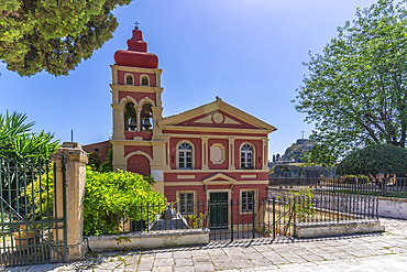 View of Holy Church of the Virgin Mary Mandrakina from Garden of the People in Corfu Town, Corfu, Ionian Sea, Greek Islands, Greece, Europe