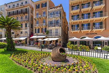 View of restaurants and bars in Pot throwing (Botides), Corfu Town, Corfu, Ionian Sea, Greek Islands, Greece, Europe