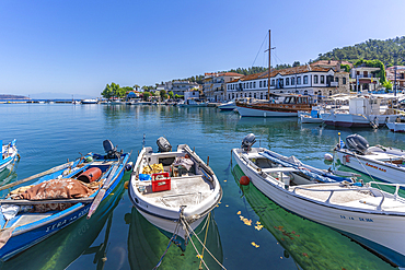 View of boats and harbour in Thassos Town, Thassos, Aegean Sea, Greek Islands, Greece, Europe