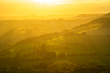 View of landscape from Curbar Edge at sunset, Peak District National Park, Baslow, Derbyshire, England, United Kingdom, Europe