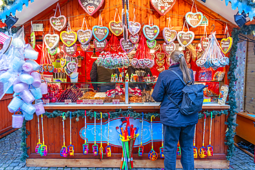 View of Christmas Market stall in Altstadt Spandau, Spandau, Berlin, Germany, Europe