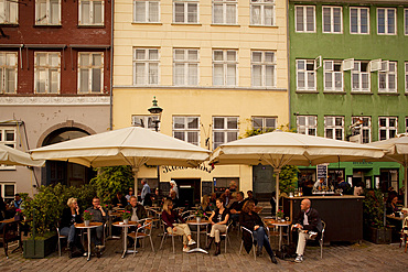 Restaurants, Nyhavn, Copenhagen, Denmark, Scandinavia, Europe