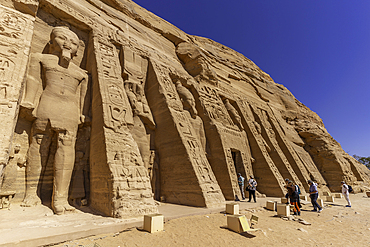 Exterior view of massive sculptures at the Temple of Hathor, Abu Simbel Temple next to Lake Nasser, Temple of the Pharaohs, Ramses II, Nubia, Egypt, Africa