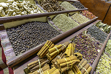 View of spice and herb stall in Aswan Old Souks, Aswan, Nubia, Egypt, Africa