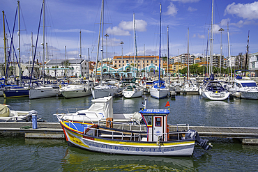 View of boats in 'Bom Sucesso' Marina on a sunny day, Lisbon, Portugal, Europe