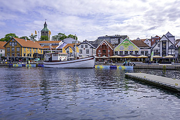 View of boats in harbour and Stavanger skyline during daytime, Stavanger, Norway, Scandinavia, Europe