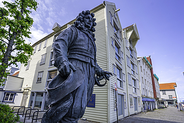 View of Cornelius Cruys sculpture during daytime, Stavanger, Norway, Scandinavia, Europe