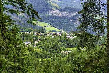 View of Oberkrimml from Krimml Waterfalls during summer, Krimml Waterfalls, Hohe Tauern National Park, Salzburger Land, Austria, Europe