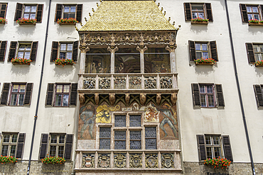 View of Golden Roof in Herzog-Friedrich-Straße in the old town of Innsbruck on a sunny day in summer, Innsbruck, Tyrol Region, Austria, Europe
