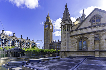 View of Big Ben clock tower in Parliament Square during summer, Westminster, London, England, United Kingdom, Europe