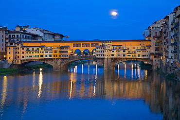 Ponte Vecchio bridge over the River Arno and full moon, Florence, UNESCO World Heritage Site, Tuscany, Italy, Europe