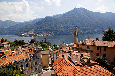 Lakeside village, Lake Como, Lombardy, Italian Lakes, Italy, Europe