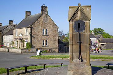Village well, Hartington, Peak District, Derbyshire, England, United Kingdom, Europe