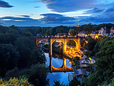 The Railway Viaduct at Knaresborough at dusk, Knaresborough, Yorkshire, England, United Kingdom, Europe