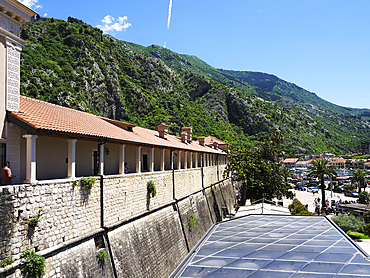 City Walls, Kotor, UNESCO World Heritage Site, Montenegro, Europe