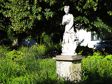 Statue in the Schlossgarten, Stuttgart, Baden-Wurttemberg, Germany, Europe