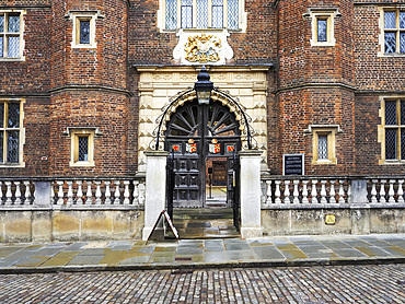 Abbots Hospital on the High Street in Guildford