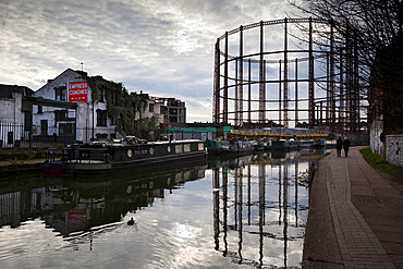 Grand Union Canal, Hackney, London, England, United Kingdom, Europe