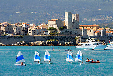 View of old town and bay, Antibes, Provence-Alpes-Cote d'Azur, French Riviera, Provence, France, Mediterranean, Europe