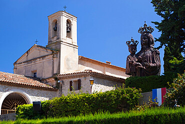 Saint Hospice chapel with statue of Madonna and Child, Saint-Jean-Cap-Ferrat, Provence-Alpes-Cote d'Azur, Provence, France, Europe