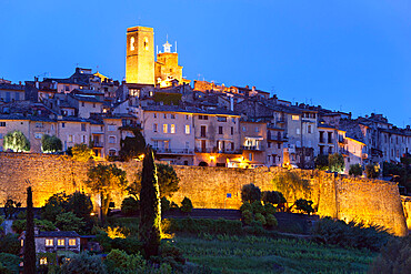 View at night, Saint-Paul-de-Vence, Provence-Alpes-Cote d'Azur, Provence, France, Europe