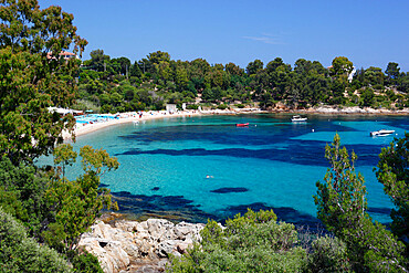 Plage de la Fossette, Le Lavandou, Var, Provence-Alpes-Cote d'Azur, Provence, France, Mediterranean, Europe