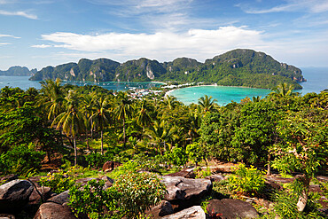 Ao Ton Sai and Ao Dalam bays from viewpoint, Koh Phi Phi, Krabi Province, Thailand, Southeast Asia, Asia