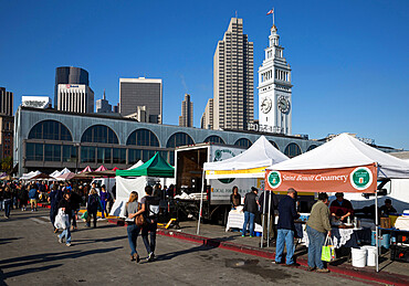 The Ferry Plaza Farmers Market, San Francisco, California, United States of America, North America