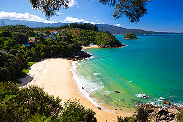 Breaker Bay and Honeymoon Bay from Kaka Lookout, Kaiteriteri, Nelson region, South Island, New Zealand, Pacific