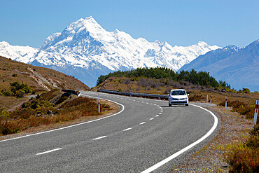 Mount Cook and Mount Cook Road with rental car, Mount Cook National Park, UNESCO World Heritage Site, Canterbury region, South Island, New Zealand, Pacific