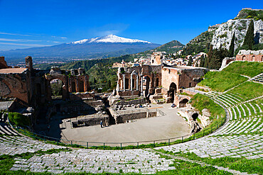 The Greek Amphitheatre and Mount Etna, Taormina, Sicily, Italy, Europe