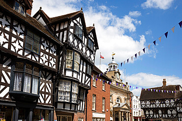 Tudor buildings and the Buttercross, High Street, Ludlow, Shropshire, England, United Kingdom, Europe