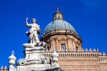 Dome of the Cattedrale (cathedral), Palermo, Sicily, Italy, Europe