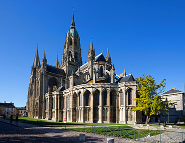 East end of Notre-Dame Cathedral, Bayeux, Normandy, France, Europe