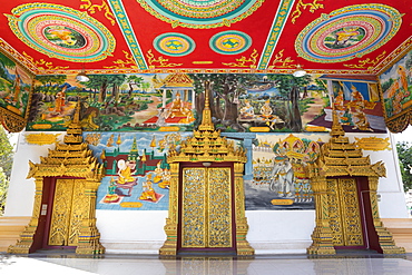 Murals and golden doors at the entrance of the Wat Inpeng Buddhist temple, Rue Samsenthai, Vientiane, Laos, Indochina, Southeast Asia, Asia