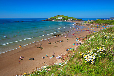 Bigbury beach with Burgh Island in distance, Bigbury-on-Sea, South Hams district, Devon, England, United Kingdom, Europe