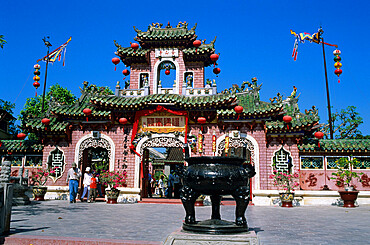 Fukien Chinese Assembly Hall gateway, Hoi An, UNESCO World Heritage Site, South Central Coast, Vietnam, Indochina, Southeast Asia, Asia