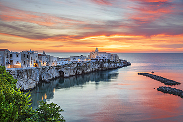 The old town on the promontory at sunrise, Vieste, Gargano peninsula, Foggia province, Puglia, Italy, Europe