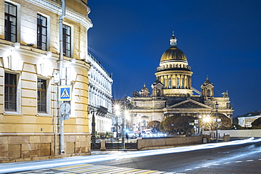 Voznesensky Avenue and exterior of St. Isaac's Cathedral at night, UNESCO World Heritage Site, St. Petersburg, Leningrad Oblast, Russia, Europe