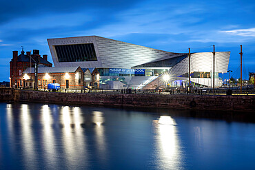 Albert Dock and Museum of Liverpool at night, Liverpool, Merseyside, England, United Kingdom, Europe