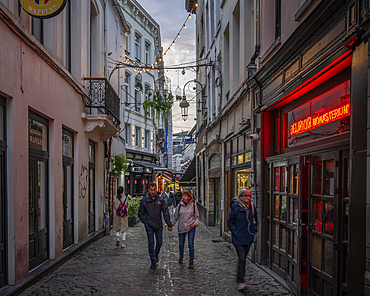 Rue des Bouchers, Brussels, Belgium, Europe