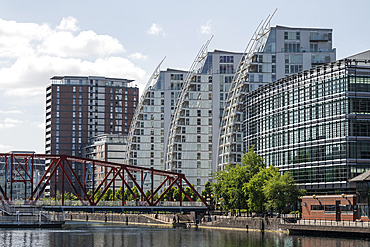 Old Swing Bridge, Erie Basin, Salford Quays, Manchester, Lancashire, England, United Kingdom