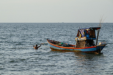 Fishing boat, Bãi Bièn Lumera Beach, Phu Quoc Island, Vietnam