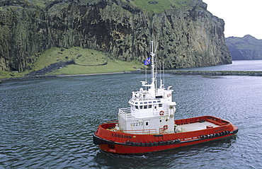 Pilotboat in the harbour of Heimaey. Vestmannaeyjar Islands, Southern Iceland