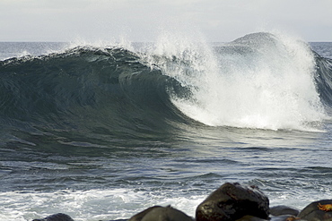 Galapagos wave formations. Galapagos.